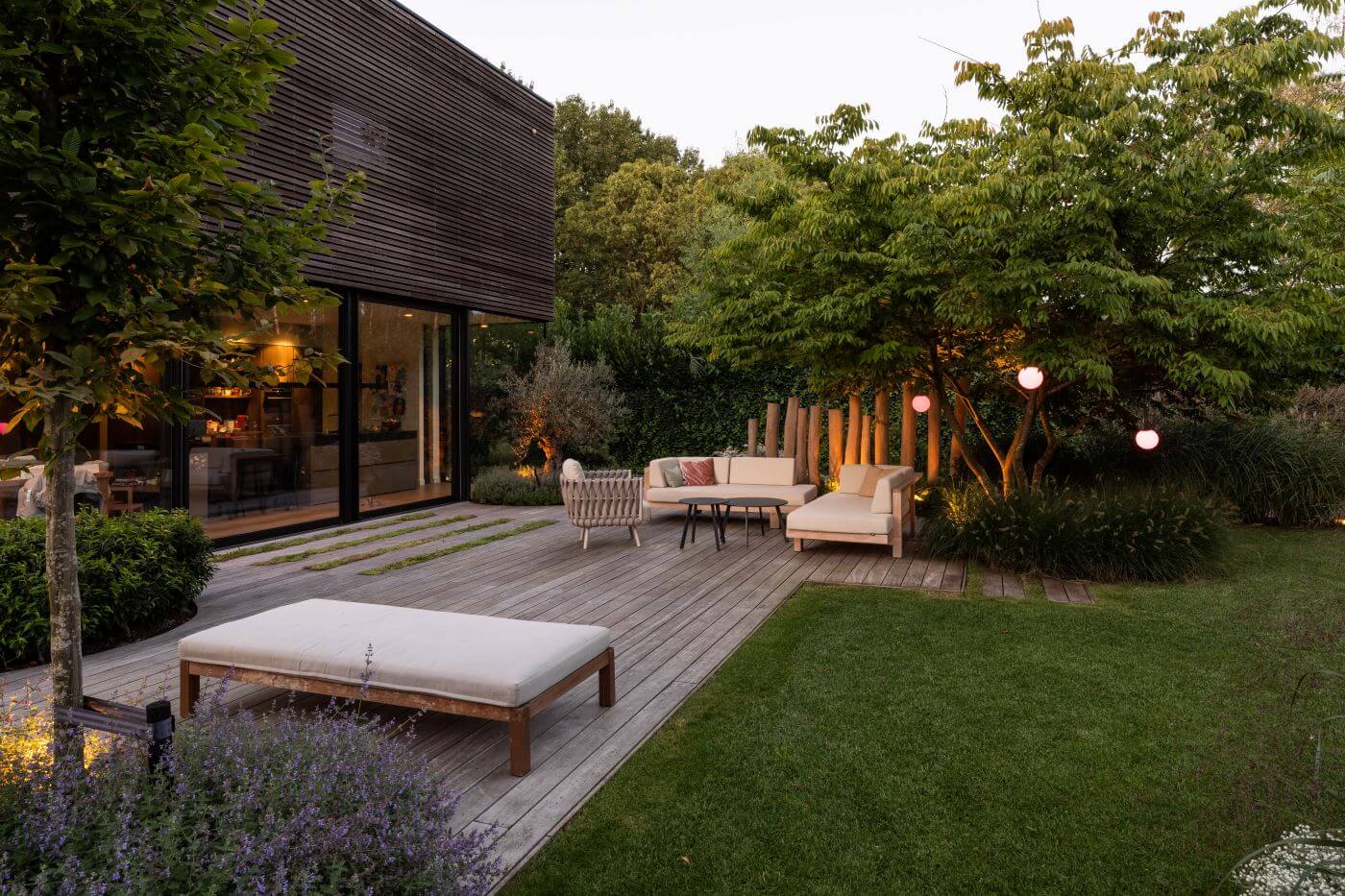 tuin in rotterdam tuinarchitectuur groene achtertuin