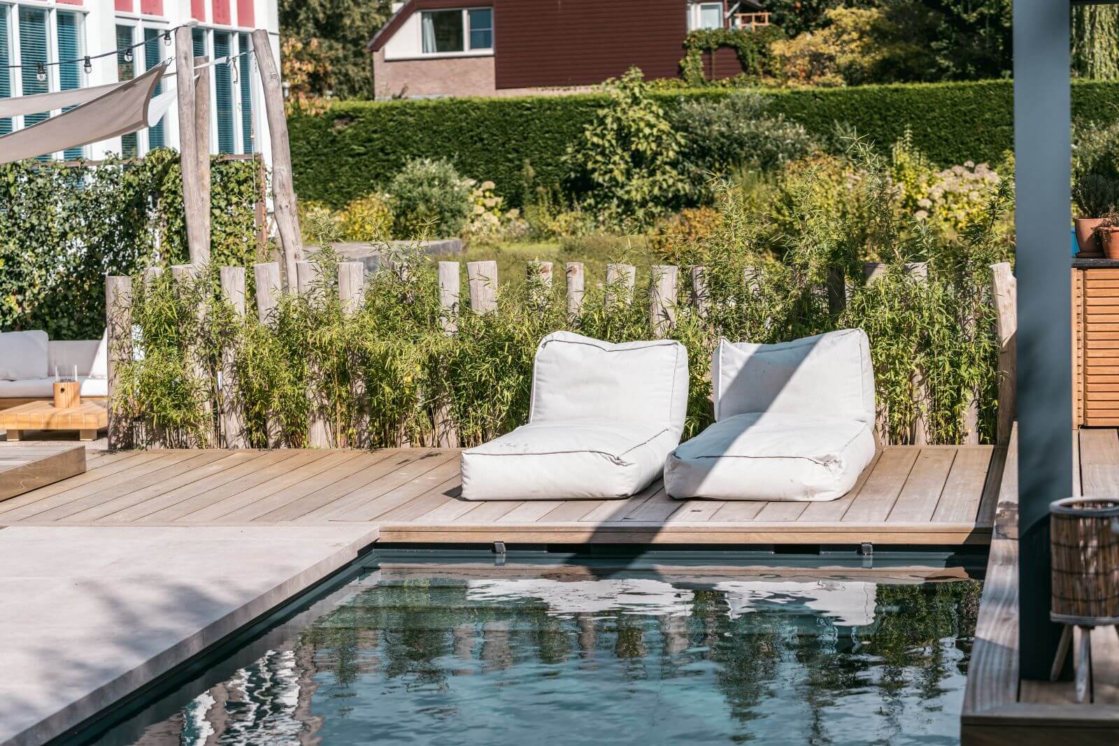 Vdkvdw leidschendam ibiza tuin bali zwembad